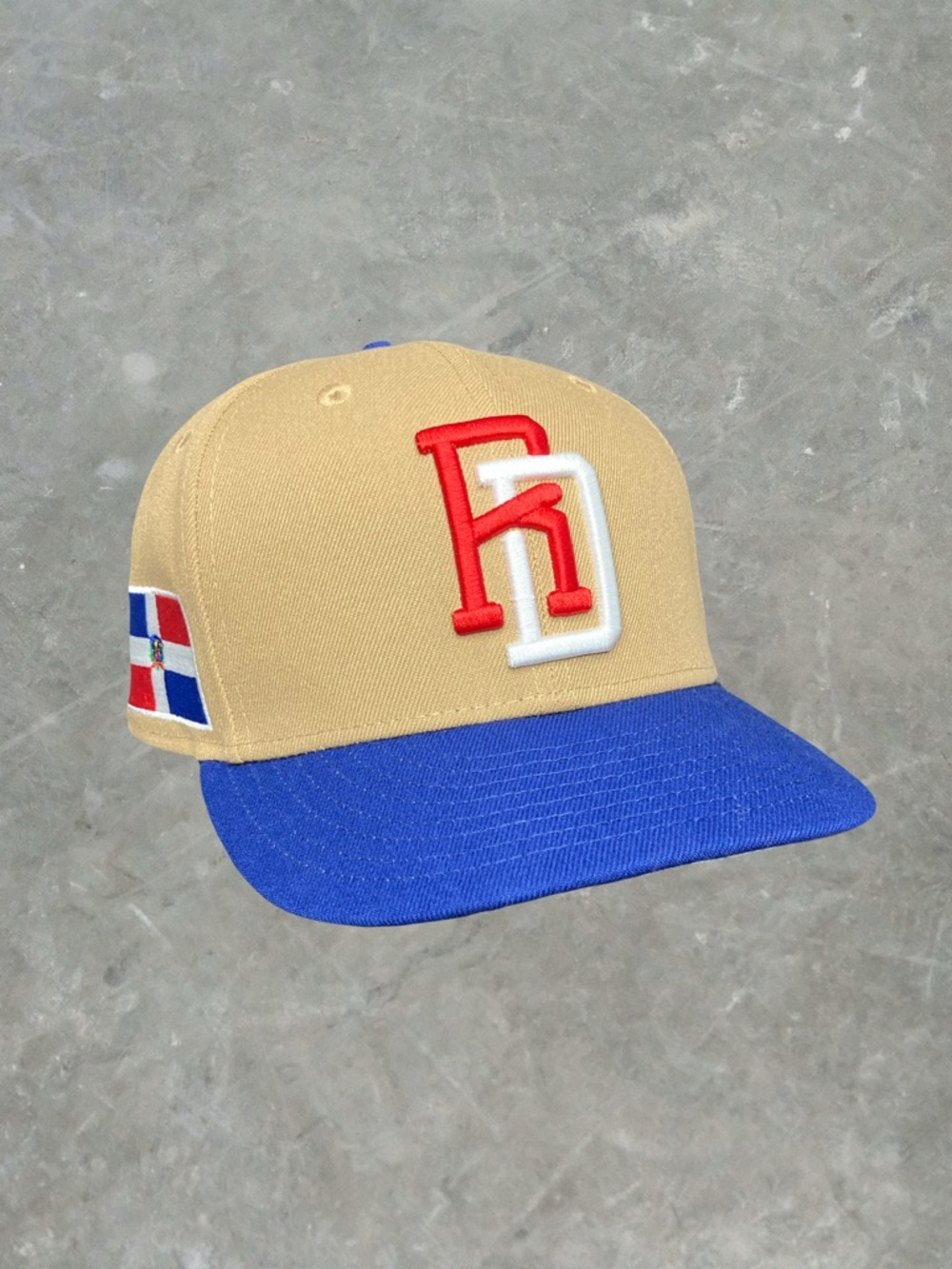 New Era Dominican Republic Fitted Hat Size 7 59Fifty Tan/Blue Two Tone